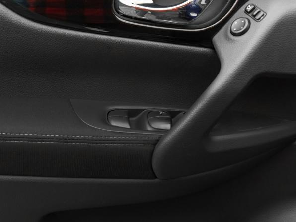 Nissan Qashqai II с пробегом 2018 года, цена 1 675 000 рублей, 123196 км, внедорожник, Автокод Объявления