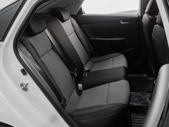 Hyundai Solaris II Рестайлинг с пробегом 2021 года, цена 1 549 000 рублей, 99577 км, седан, Автокод Объявления