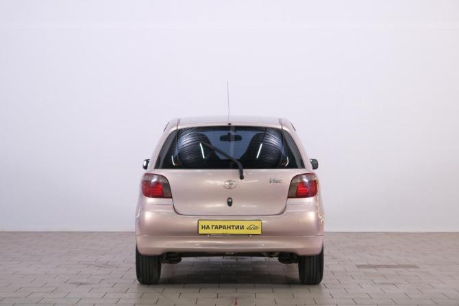 Toyota Vitz I (P10) с пробегом 2001 года, цена 359 000 рублей, 299999 км, хэтчбек, Автокод Объявления