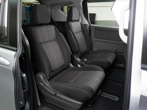 Honda Freed II с пробегом 2017 года, цена 1 679 000 рублей, 47104 км, компактвэн, Автокод Объявления