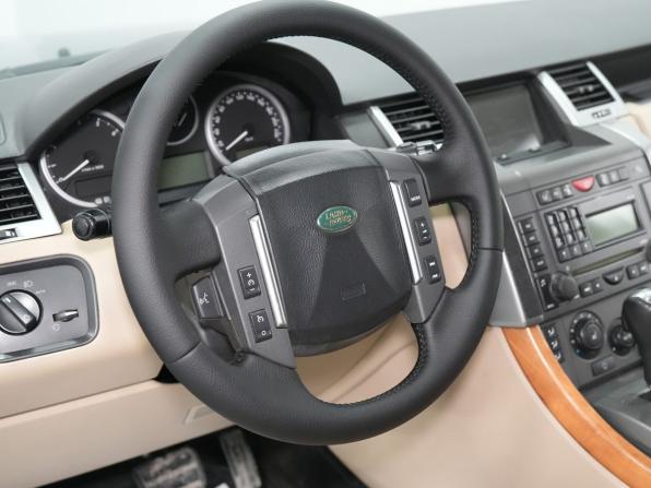 Land Rover Range Rover Sport I с пробегом 2007 года, цена 1 150 000 рублей, 319130 км, внедорожник, Автокод Объявления