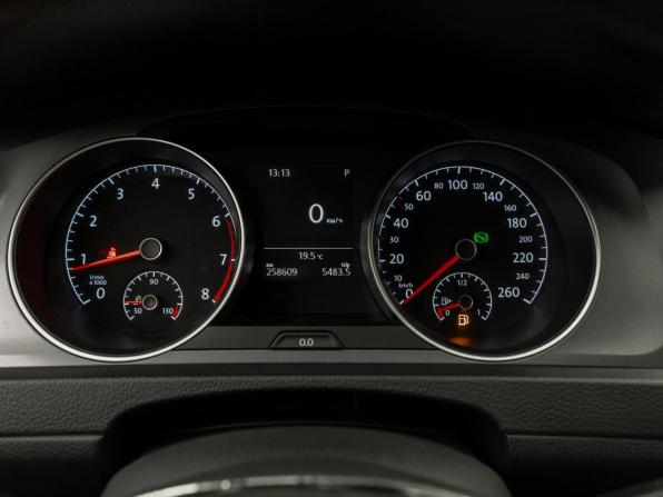 Volkswagen Golf VII с пробегом 2015 года, цена 1 140 000 рублей, 258514 км, хэтчбек, Автокод Объявления