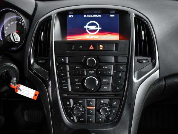 Opel Astra J Рестайлинг с пробегом 2014 года, цена 789 000 рублей, 159000 км, хэтчбек, Автокод Объявления
