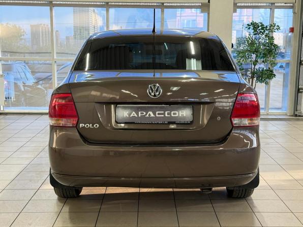 Volkswagen Polo V с пробегом 2015 года, цена 925 000 рублей, 174295 км, седан, Автокод Объявления