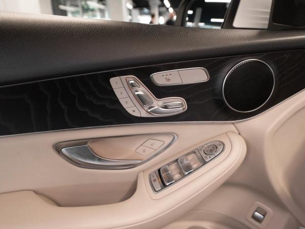 Mercedes-Benz GLC I (X253) с пробегом 2018 года, цена 3 860 000 рублей, 111187 км, внедорожник, Автокод Объявления