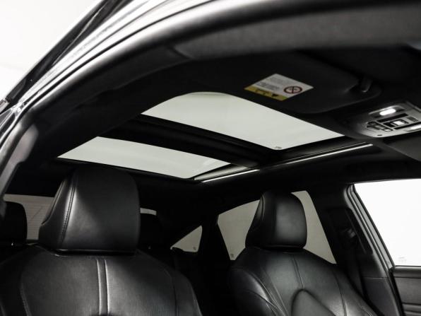 Toyota Avalon V с пробегом 2022 года, цена 3 699 000 рублей, 65124 км, седан, Автокод Объявления