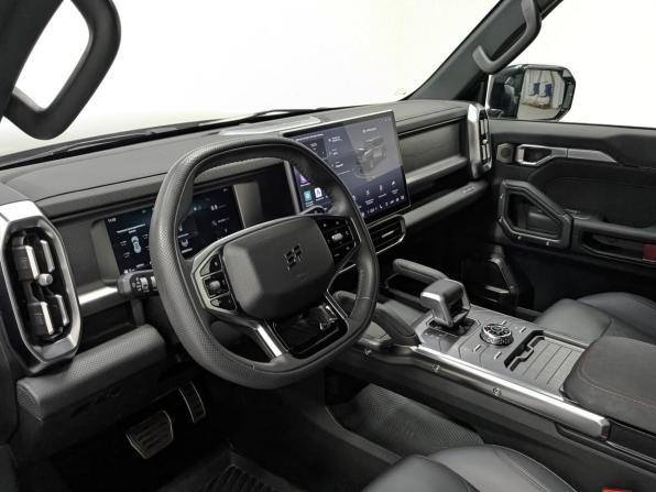 JETOUR T2 с пробегом 2024 года, цена 3 250 000 рублей, 46852 км, внедорожник, Автокод Объявления