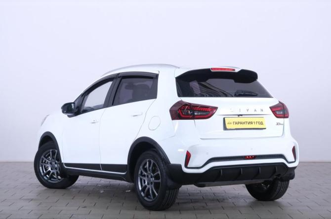 Livan X3 Pro с пробегом 2023 года, цена 1 399 000 рублей, 53700 км, внедорожник, Автокод Объявления