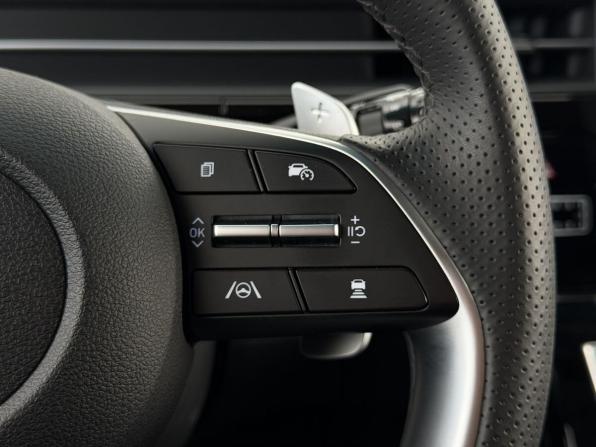 Hyundai Staria I с пробегом 2025 года, цена 6 990 000 рублей, 22389 км, минивэн, Автокод Объявления