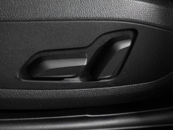 Audi A4 V (B9) с пробегом 2018 года, цена 3 517 000 рублей, 72000 км, седан, Автокод Объявления
