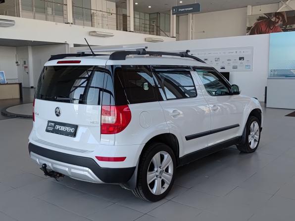 Skoda Yeti I Рестайлинг с пробегом 2015 года, цена 1 260 000 рублей, 155880 км, внедорожник, Автокод Объявления