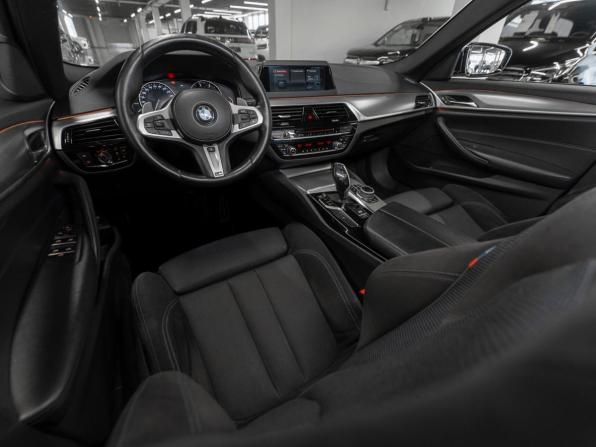 BMW 5 серии V (E60/E61) Рестайлинг с пробегом 2019 года, цена 4 400 000 рублей, 60280 км, седан, Автокод Объявления