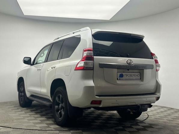 Toyota Land Cruiser Prado 150 Series Рестайлинг 1 с пробегом 2013 года, цена 3 179 000 рублей, 130000 км, внедорожник, Автокод Объявления