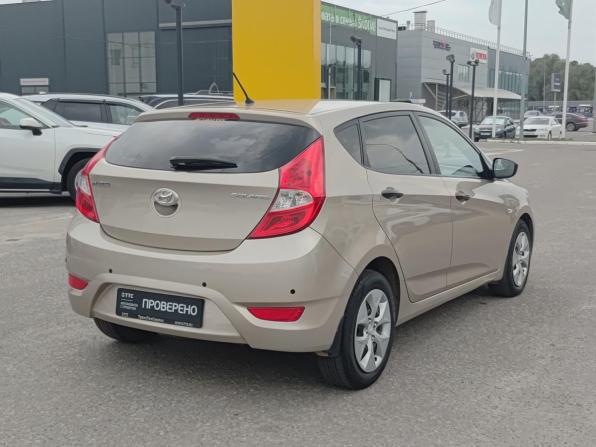 Hyundai Solaris I с пробегом 2014 года, цена 725 000 рублей, 153318 км, хэтчбек, Автокод Объявления