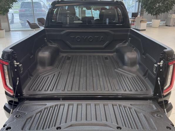 Toyota Hilux IX с пробегом 2026 года, цена 8 500 000 рублей, 1 км, пикап, Автокод Объявления