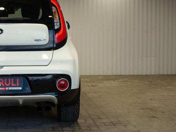 Kia Soul II Рестайлинг с пробегом 2016 года, цена 1 650 000 рублей, 140167 км, хэтчбек, Автокод Объявления