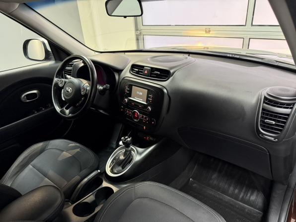 Kia Soul II Рестайлинг с пробегом 2018 года, цена 1 625 000 рублей, 95787 км, хэтчбек, Автокод Объявления