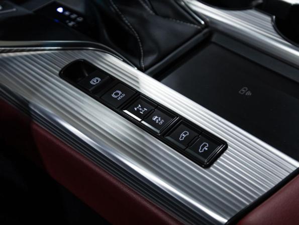 Lexus LX IV с пробегом 2022 года, цена 14 751 000 рублей, 66163 км, внедорожник, Автокод Объявления
