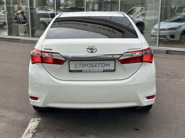 Toyota Corolla XI (E160 E170 E180) с пробегом 2013 года, цена 1 045 000 рублей, 187420 км, седан, Автокод Объявления
