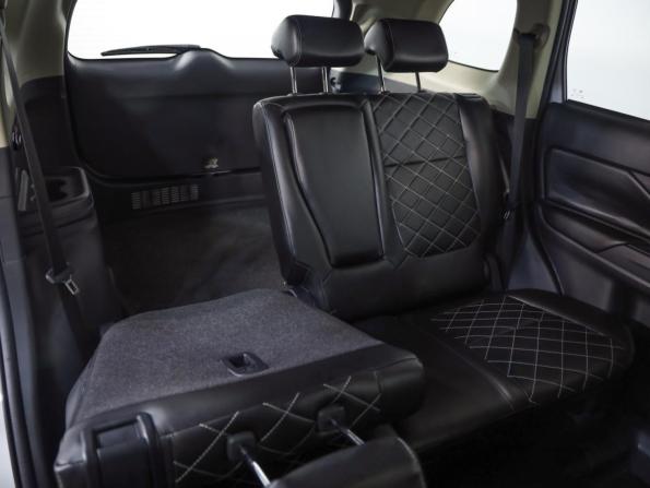 Mitsubishi Outlander III Рестайлинг 3 с пробегом 2022 года, цена 2 649 000 рублей, 4547 км, внедорожник, Автокод Объявления