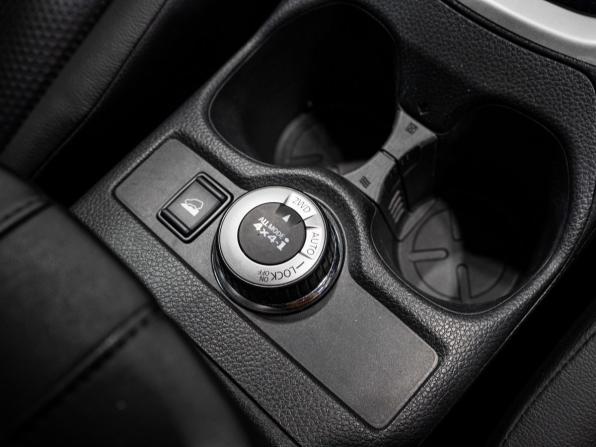 Nissan X-Trail III Рестайлинг с пробегом 2017 года, цена 1 750 000 рублей, 195550 км, внедорожник, Автокод Объявления