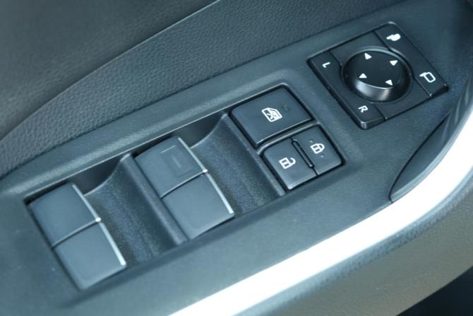 Toyota RAV4 V (XA50) с пробегом 2021 года, цена 3 799 000 рублей, 92200 км, внедорожник, Автокод Объявления