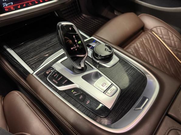 BMW 7 серии VI (G11/G12) Рестайлинг с пробегом 2020 года, цена 6 890 000 рублей, 78260 км, седан, Автокод Объявления