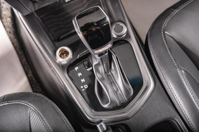 SsangYong Tivoli I Рестайлинг с пробегом 2019 года, цена 1 849 000 рублей, 115000 км, внедорожник, Автокод Объявления