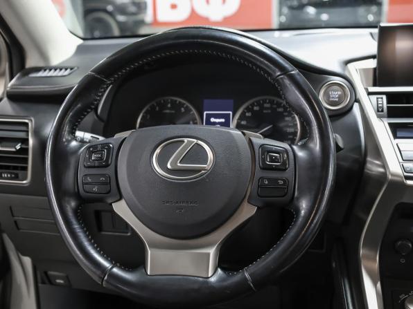 Lexus NX I Рестайлинг с пробегом 2017 года, цена 1 967 000 рублей, 298101 км, внедорожник, Автокод Объявления