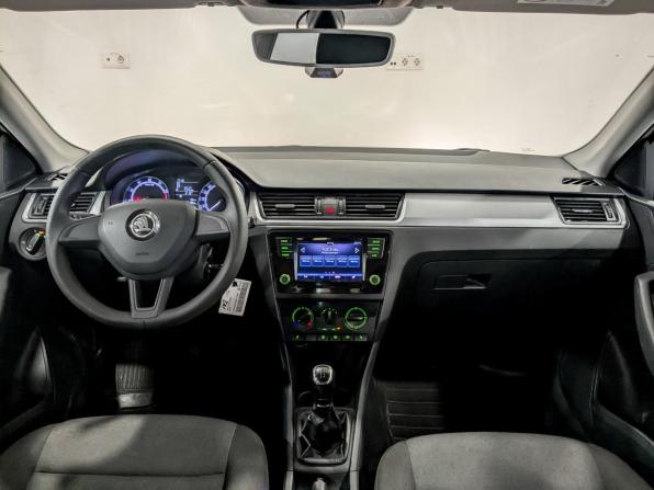 Skoda Rapid I Рестайлинг с пробегом 2019 года, цена 900 000 рублей, 190199 км, лифтбек, Автокод Объявления