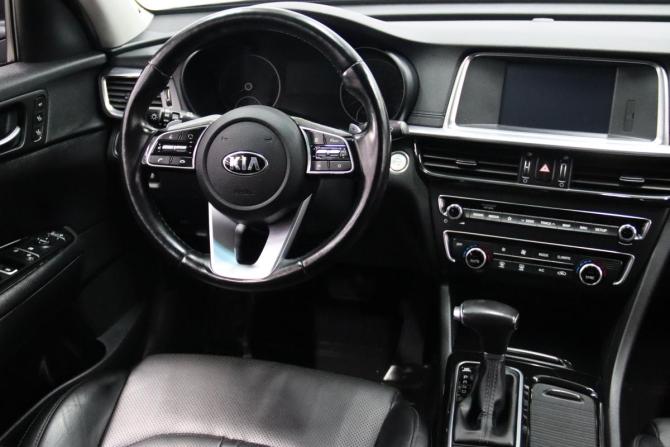 Kia Optima IV Рестайлинг с пробегом 2019 года, цена 1 995 950 рублей, 104496 км, седан, Автокод Объявления