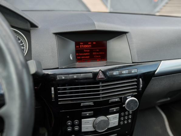 Opel Astra H Рестайлинг с пробегом 2010 года, цена 415 000 рублей, 203215 км, хэтчбек, Автокод Объявления