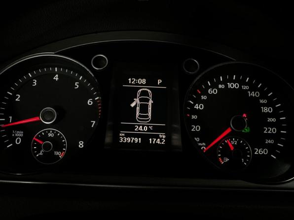 Volkswagen Passat B7 с пробегом 2013 года, цена 760 000 рублей, 339789 км, седан, Автокод Объявления