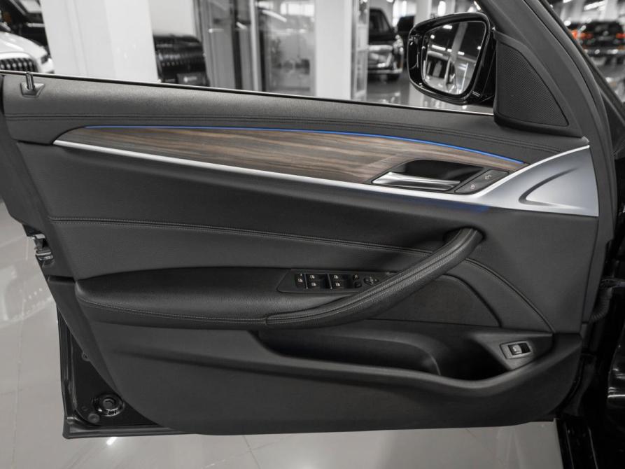 BMW 5 серии VII (G30/G31/G38) Москва  - изображение 13
