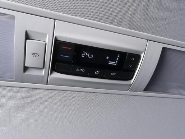 Volkswagen Multivan T6 Рестайлинг с пробегом 2020 года, цена 6 870 000 рублей, 122067 км, минивэн, Автокод Объявления