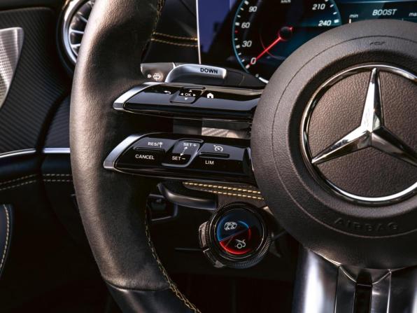Mercedes-Benz AMG GT I Рестайлинг с пробегом 2022 года, цена 15 298 000 рублей, 26202 км, лифтбек, Автокод Объявления