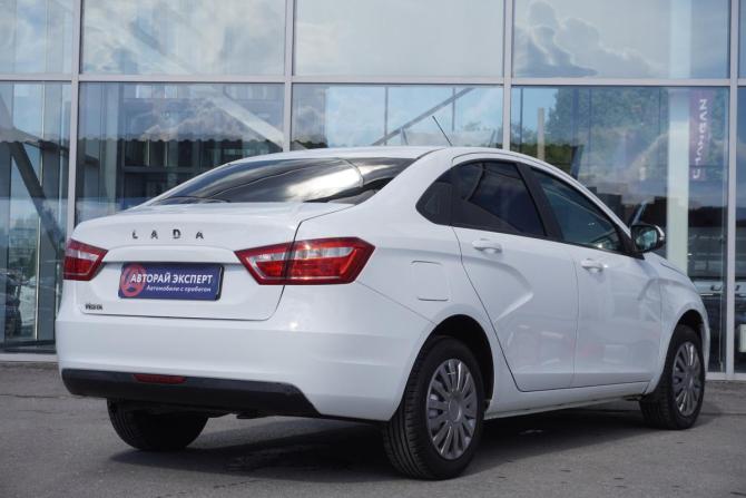 Lada (ВАЗ) Vesta I с пробегом 2019 года, цена 860 000 рублей, 134391 км, седан, Автокод Объявления