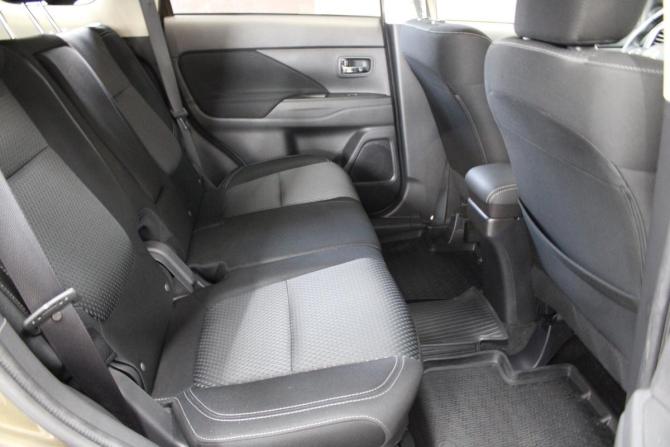 Mitsubishi Outlander III Рестайлинг 3 с пробегом 2019 года, цена 2 254 000 рублей, 92614 км, внедорожник, Автокод Объявления