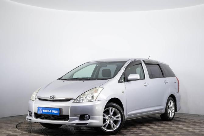 Toyota Wish I с пробегом 2005 года, цена 679 000 рублей, 226549 км, компактвэн, Автокод Объявления