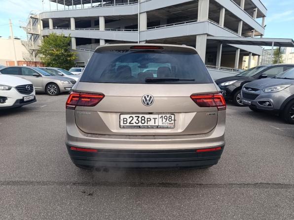 Volkswagen Tiguan II с пробегом 2019 года, цена 2 479 000 рублей, 103692 км, внедорожник, Автокод Объявления