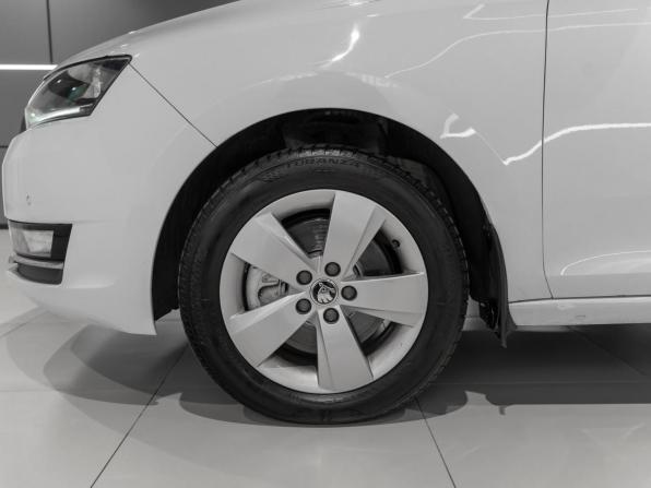 Skoda Rapid I Рестайлинг с пробегом 2017 года, цена 1 475 000 рублей, 104228 км, лифтбек, Автокод Объявления
