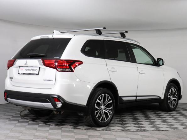 Mitsubishi Outlander III Рестайлинг 2 с пробегом 2018 года, цена 1 899 000 рублей, 144620 км, внедорожник, Автокод Объявления