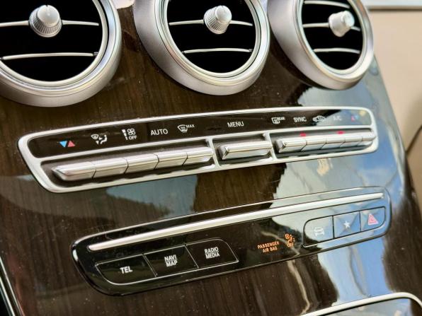 Mercedes-Benz GLC I (X253) Рестайлинг с пробегом 2021 года, цена 4 377 000 рублей, 64698 км, внедорожник, Автокод Объявления