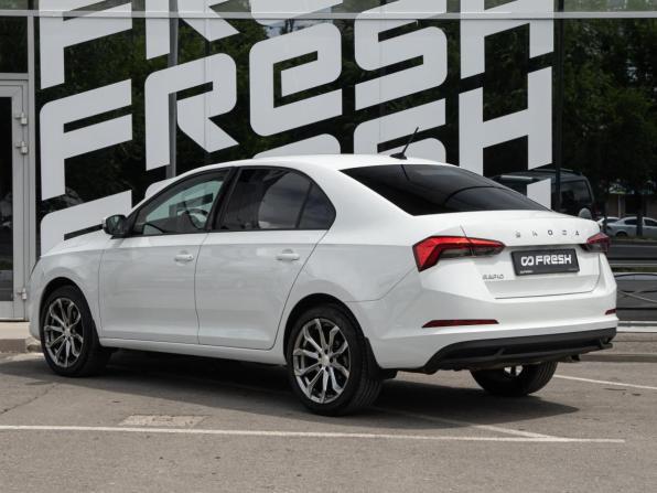 Skoda Rapid II с пробегом 2022 года, цена 1 440 000 рублей, 102000 км, лифтбек, Автокод Объявления