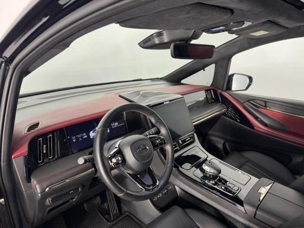 GAC M8 с пробегом 2024 года, цена 4 269 000 рублей, 46583 км, минивэн, Автокод Объявления