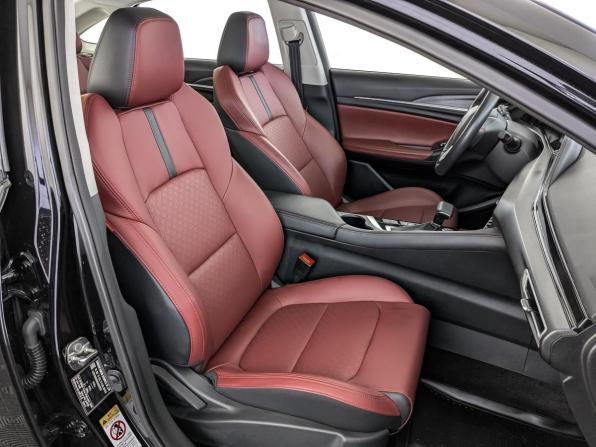 Changan Eado Plus с пробегом 2023 года, цена 1 600 000 рублей, 17290 км, седан, Автокод Объявления