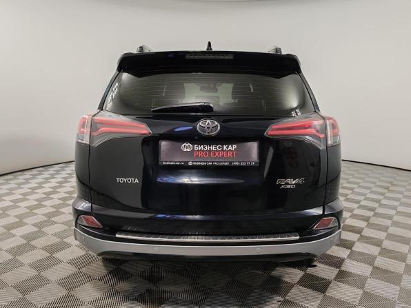 Toyota RAV4 IV (XA40) Рестайлинг с пробегом 2017 года, цена 2 375 000 рублей, 202694 км, внедорожник, Автокод Объявления