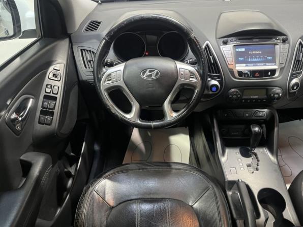 Hyundai ix35 I с пробегом 2010 года, цена 1 195 000 рублей, 131149 км, внедорожник, Автокод Объявления