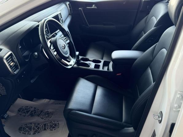 Kia Sportage IV Рестайлинг с пробегом 2019 года, цена 2 459 000 рублей, 82706 км, внедорожник, Автокод Объявления