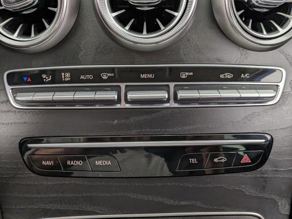 Mercedes-Benz C-Класс IV (W205) Рестайлинг с пробегом 2019 года, цена 2 766 000 рублей, 92328 км, седан, Автокод Объявления